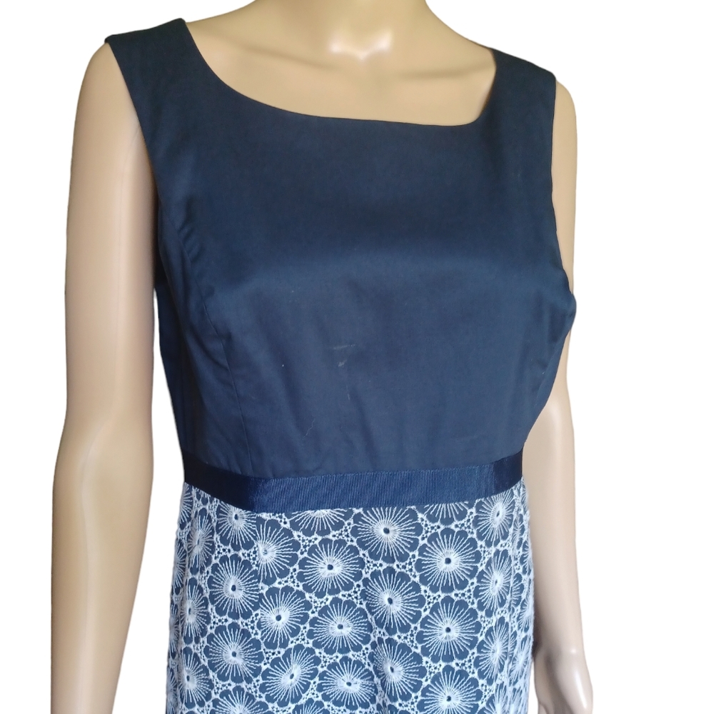 Vineyard Vines Womens Sleeveless Navy Dress Knee Length Embroidered Size 10 - Picture 5 of 11